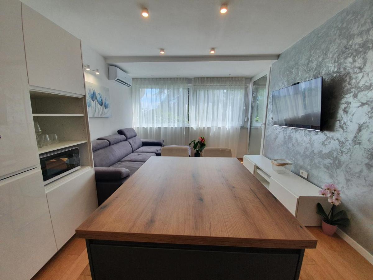 Apartman Leona 4*, Kantrida Rijeka Eksteriør bilde