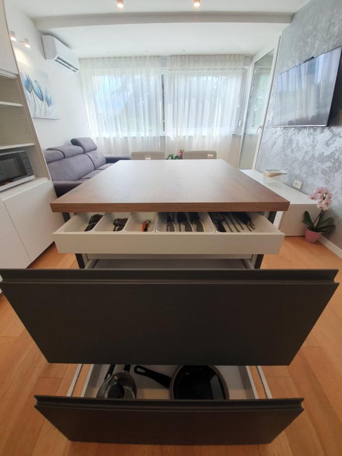 Apartman Leona 4*, Kantrida Rijeka Eksteriør bilde